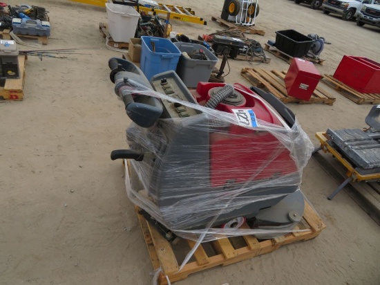 Betco Foreman AS20B automatic scrubber