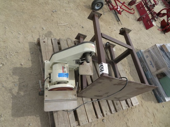 Belt/disc sander w/rolling stand