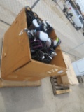 (11) golfbags-Topflite & Titleists, 20 + golf clubs