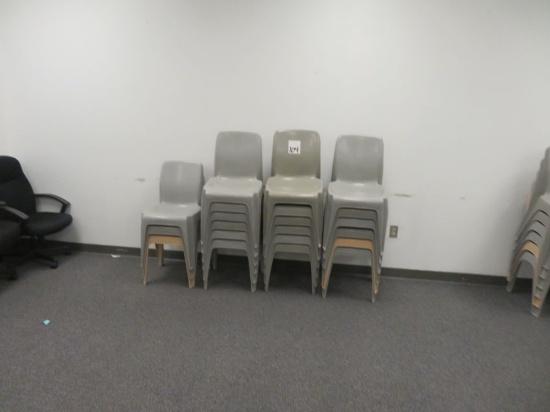 4 Stacks Plastic Chairs