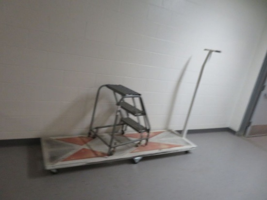 Rolling Steps, Rolling Cart