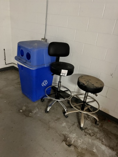 2 - Stools, 1 Recycle Bin, 2 Brown Trash Cans