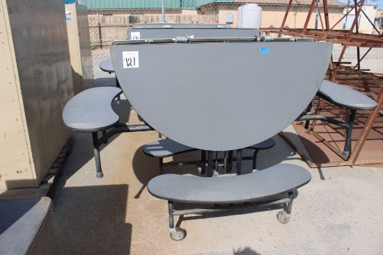 Circle Rolling Pull Out Table w/Seats