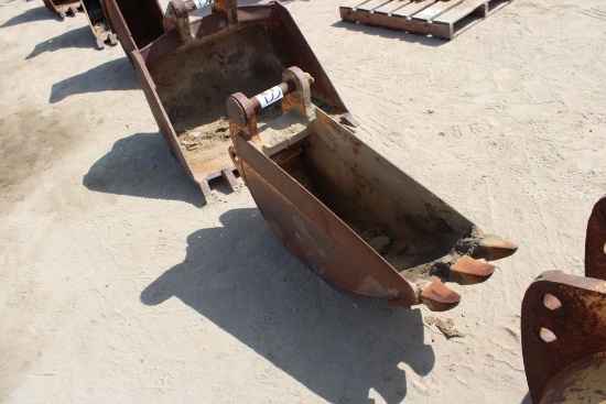 12" Backhoe Bucket