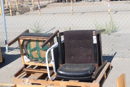 (2) Chairs