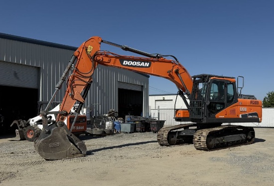 2019 Doosan Excavator Model DX170LC w/Thumb & Cab Guards
