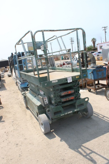 Scissor Lift Model V2648XL