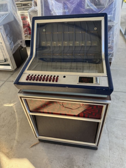Wurlitzer Cassette Jukebox *No Plug Model#C110 S/N-12020893
