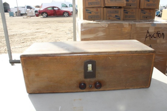 Wurlitzer Radio Early 20's Conditon U/K