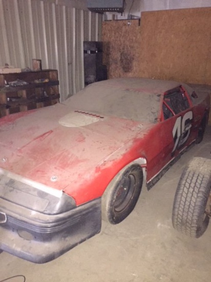 Dirt Track Car