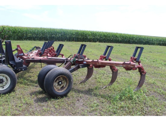 Case-IH 9 Shank V Ripper