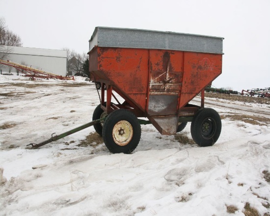 EZ Flow 250 Bu. Gravity Wagon