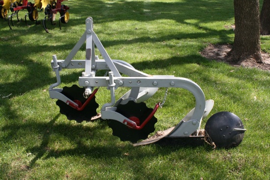 Fergeson 2 bottom plow w/ coulters