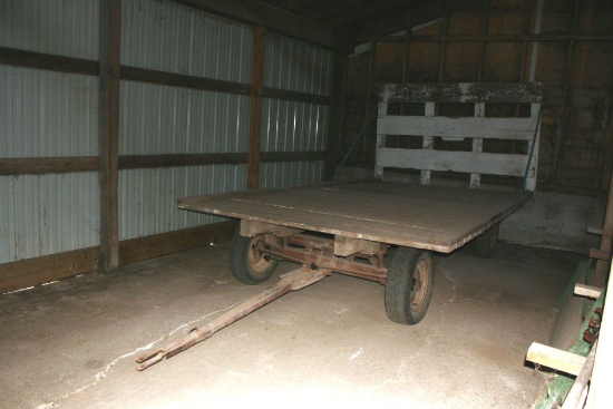 8 x14 ft. flatbed with back