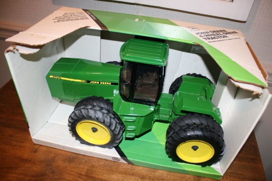 JD 8760 4WD Tractor in Box