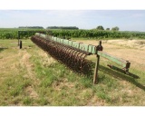 JD 400 28’ Rotary Hoe – 3 Pt. w/End Transport