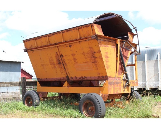 Richardton 14’ High Dump Wagon