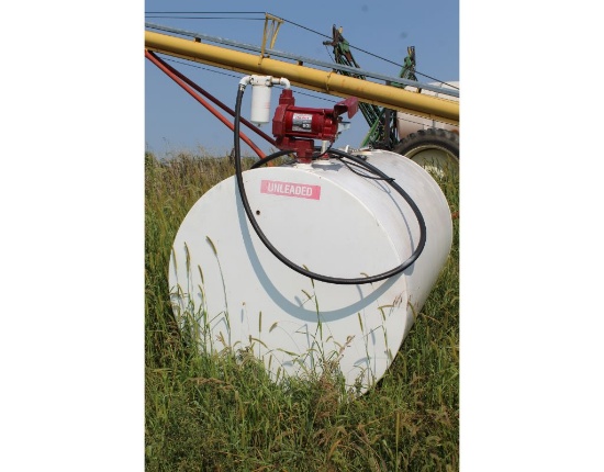 560 gal fuel tank with electric pump
