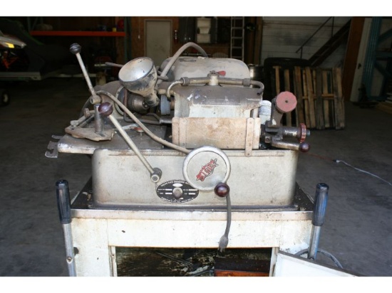 Sioux Md. 645L Valve Grinder w/Access. Cabinet