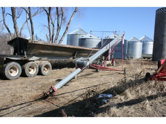 Mayrath 8”x64’ Auger w/ 10 HP Elec. Motor, Mech. Lift