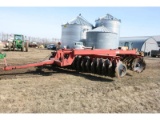 Case 780 Construction Plowing Disk w/ 32” Notched Blades, 12” Spacing, 20’ Wide, New Bearings & Newe