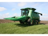 1995 JD 9500 Combine