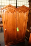 Pine Cabinet w/Cathedral Top