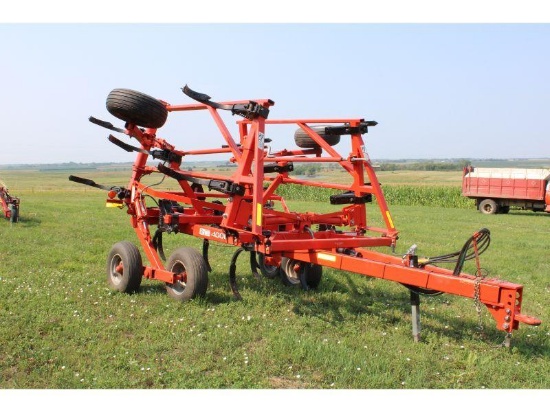 Kuhn Krause #4000 17 Ft. Chisel Plow