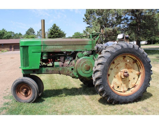 JD 70 Tractor