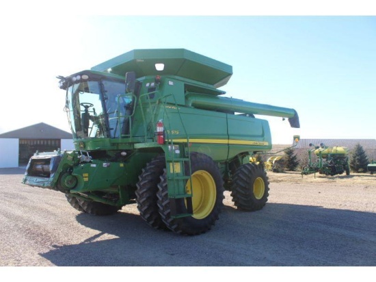 2010 JD 9670 STS Combine W/ 2360 Eng. Hours & 1840 Sep. Hours