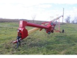 Westfield MK 100-61 Auger w/ Hyd. Lift, Mech. Swing Hopper