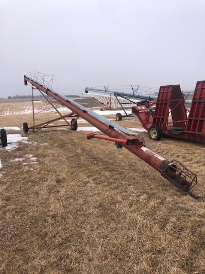 Feterl 10 In. x 66 Ft. Auger w/ Side PTO, Hyd. Lift, Flighting Fair