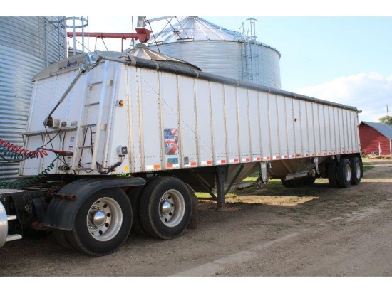 2015 Merritt Heritage 40 Ft. Aluminum Grain Trailer