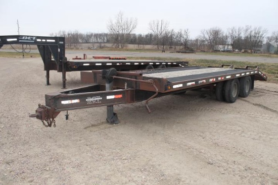 DCT 8 Ft.4 In. x 19 Ft. Deckover Trailer w/ 5 Ft. Beaver Tail & Ramps, Pintle Hitch