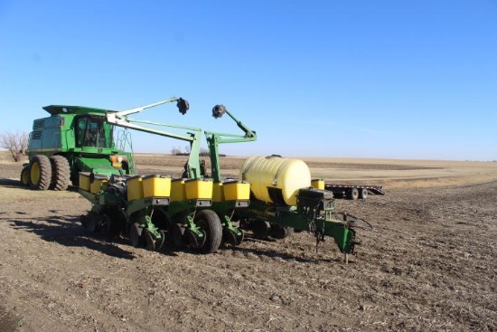 JD 1760 Conservation Max-Emerge Plus Vacumeter 12 Row 30 In. Planter