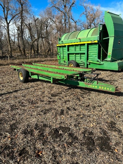 JD 200 Stack Mover