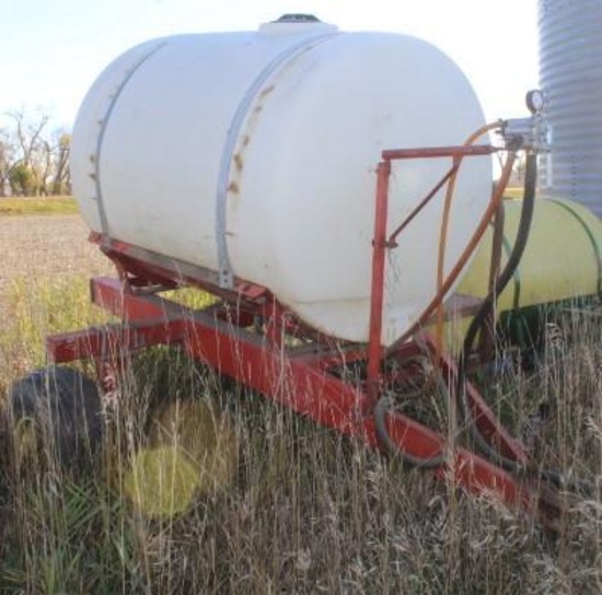 Sprayer on 2 -wheel cart w/ 500 gal tank & Boom jet Cluster Nozzle