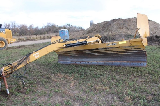 Artsway LS1400 Pull Type Hyd. Blade w/Angle & Tilt (VG)