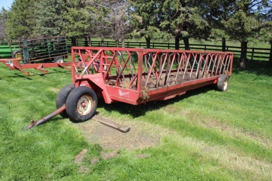 Apache Mdl. WFW20A1 PT Hay Feeders w/Ft. Dolly Wheels