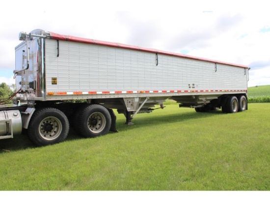 2012 Wilson Pace Setter 41 Ft. Grain Trailer