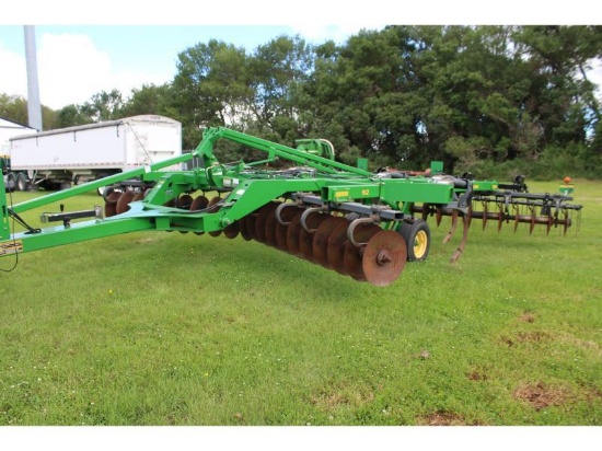 JD 512 7 Shank Disk Ripper