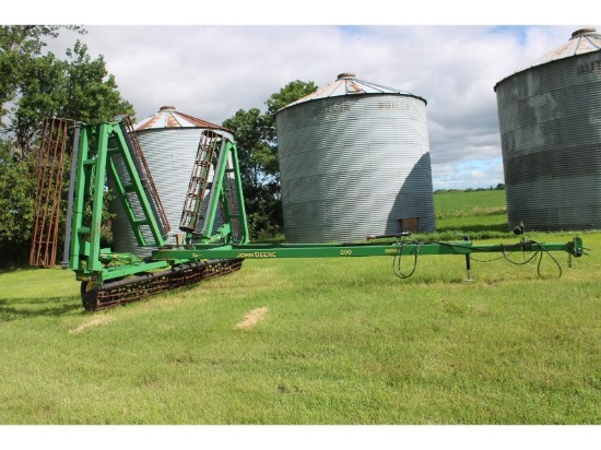 JD #200 45 Ft. PT Crumbler/Rolling Basket