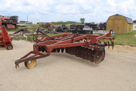 IH #490 13 Ft. Disk