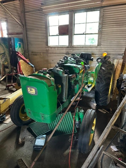 JD 1020 Tractor