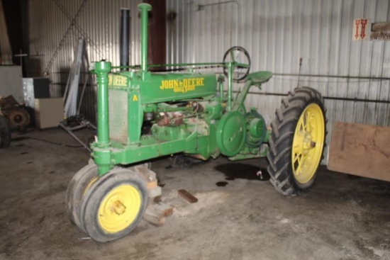 1938 JD Unstyled A Tractor