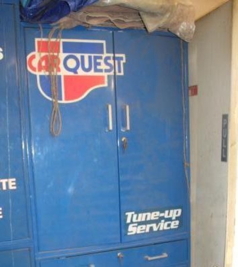 Car Quest 32x36 Met. Cabinet