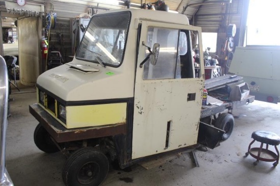 Cushman UTV w/ 6 Ft. Steel Bed