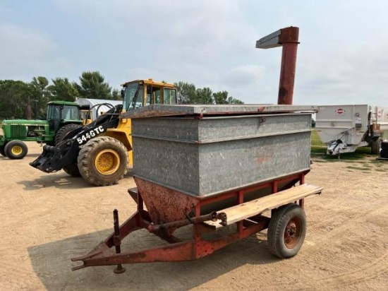 Small Heider Auger Feed Wagon