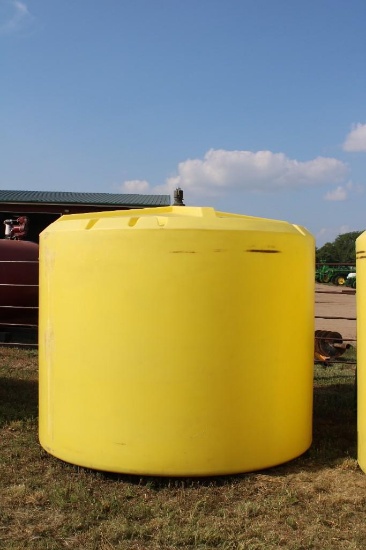 1500 Gal. Poly Tank
