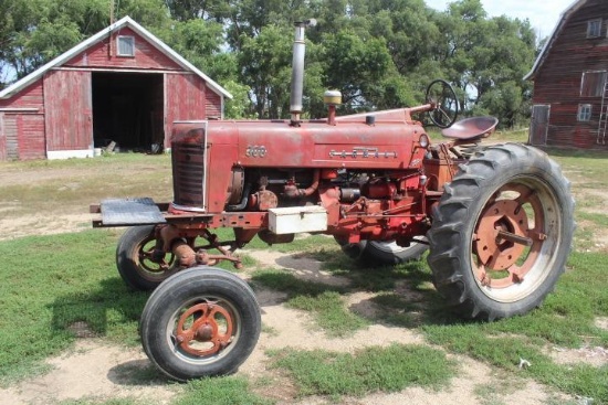 300 Farmall Tractor
